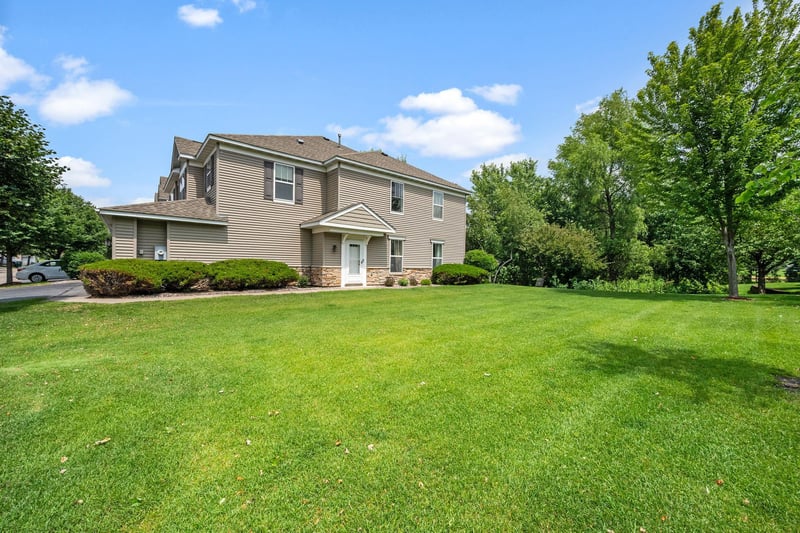 7370 Unity Ln N, Brooklyn Park, MN 55443