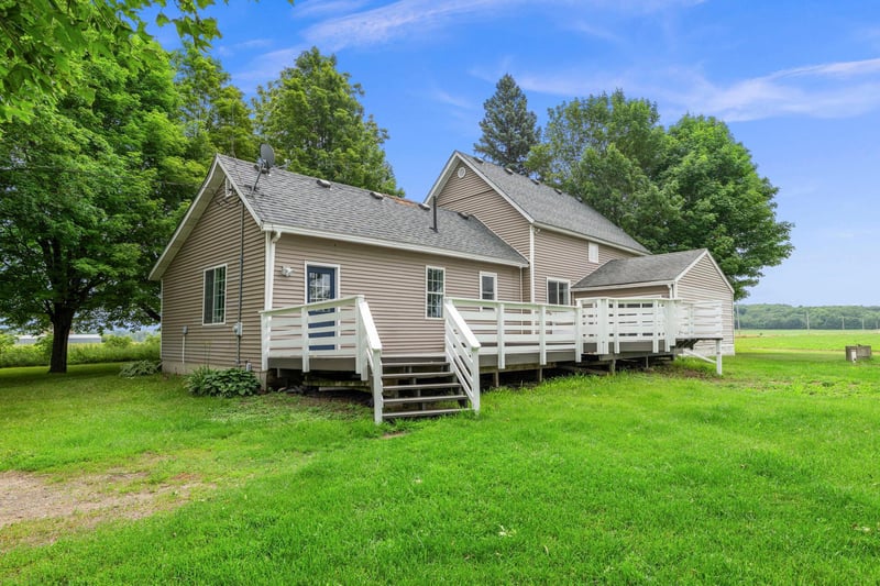 2749 210th St, Luck, WI 54853