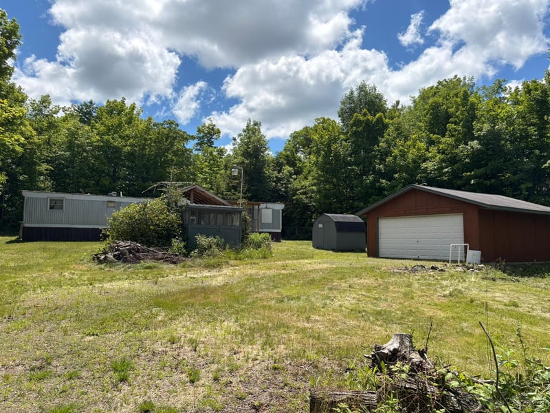 18686 327th Ave, Isle, MN 56342