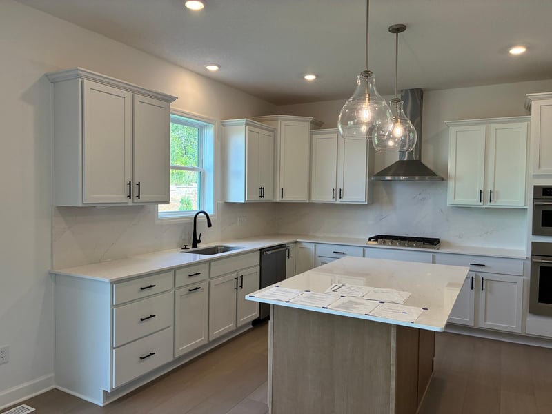 8656 Periwinkle Blvd, Woodbury, MN 55129