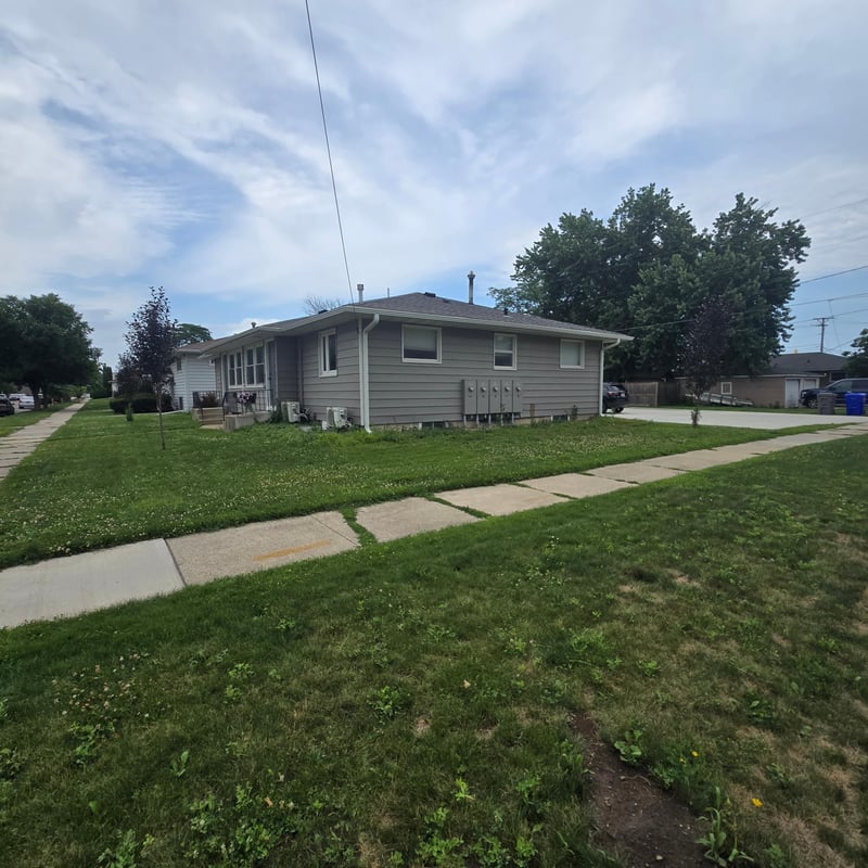 317 14th St SW, Rochester, MN 55902