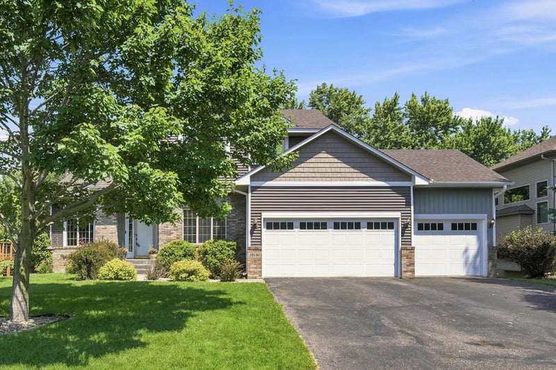 10190 Noble Ct N, Brooklyn Park, MN 55443