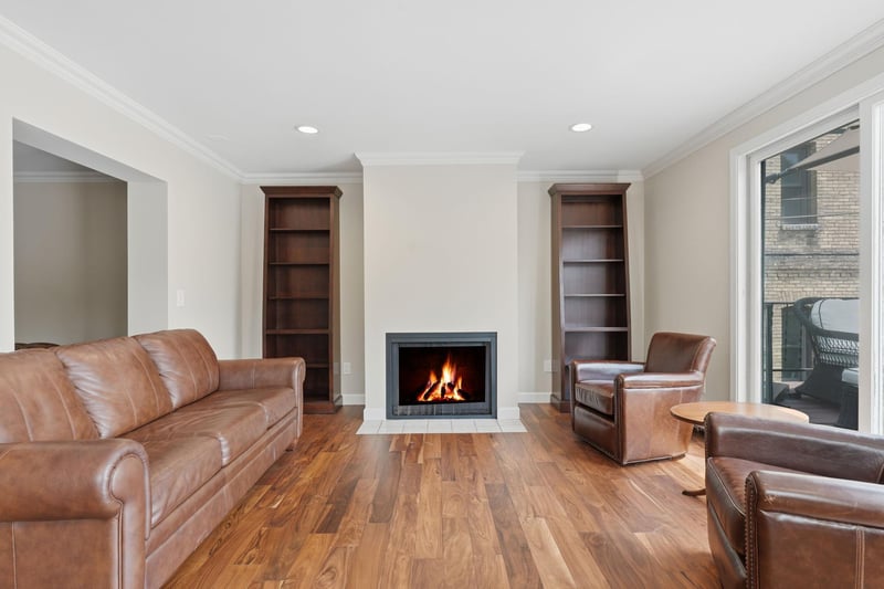 456 Summit Ave #203, Saint Paul, MN 55102