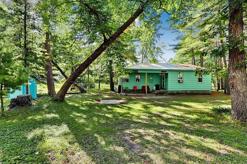 16333 River Lake Dr, Menahga, MN 56464