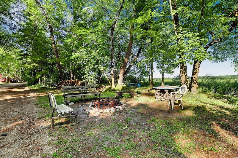 16333 River Lake Dr, Menahga, MN 56464