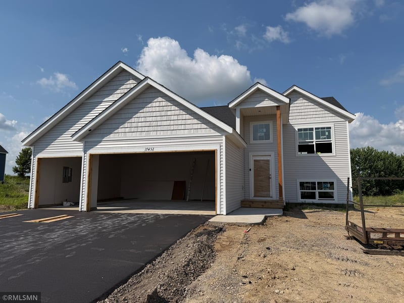 17452 63rd St NE, Otsego, MN 55330