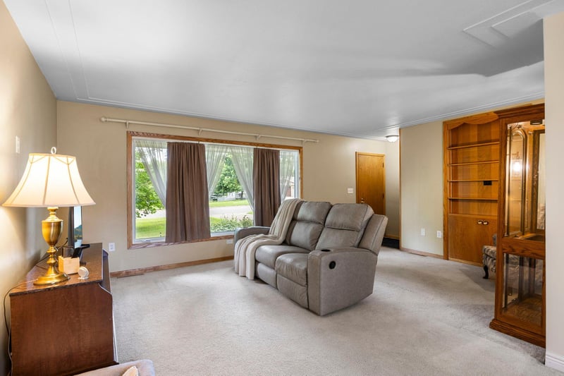 540 Clark St, Mora, MN 55051