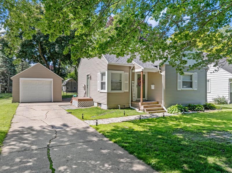 1903 4th Ave SW, Austin, MN 55912