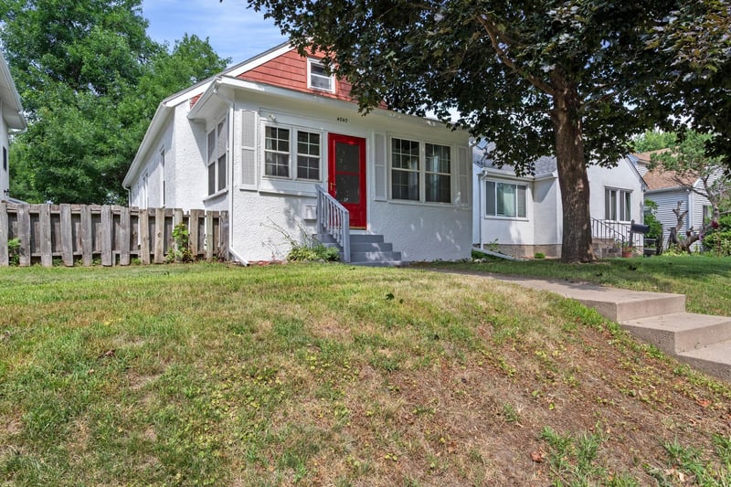 4040 Madison St NE, Columbia Heights, MN 55421