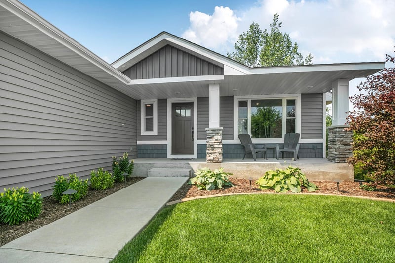 23063 Turquoise St, Saint Augusta, MN 56301