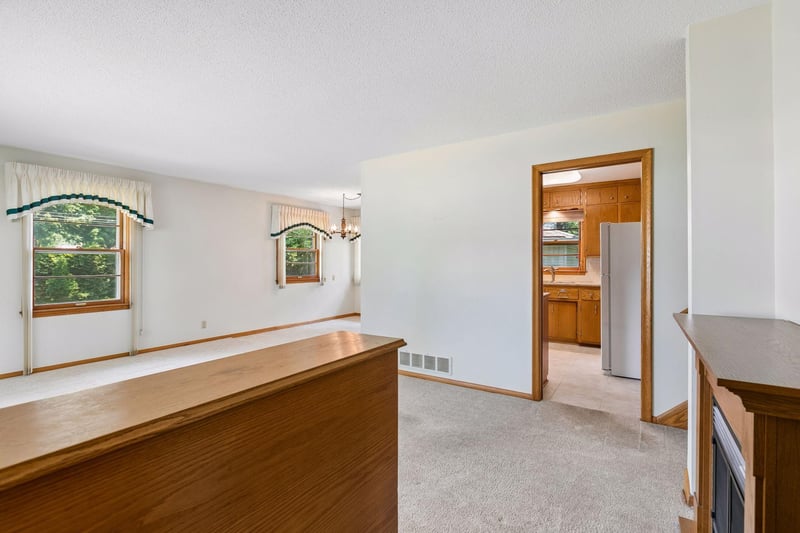 2163 29th Ave NW, New Brighton, MN 55112