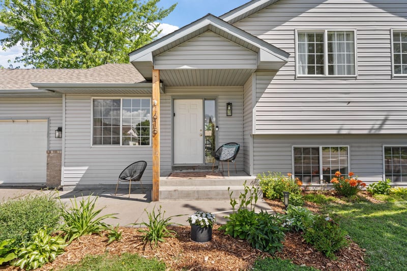 615 Buffalo Hills St, Buffalo, MN 55313