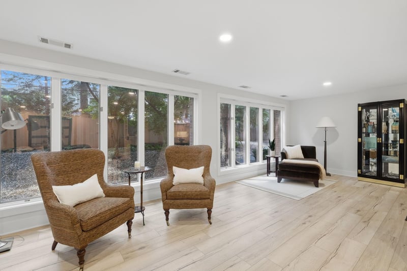 5100 France Ave S #102, Edina, MN 55410
