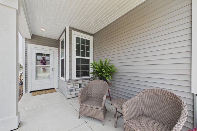 196 Liberty Heights Dr, Chaska, MN 55318