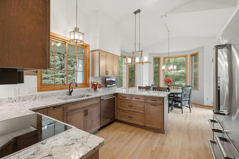 7135 167th St E, Prior Lake, MN 55372