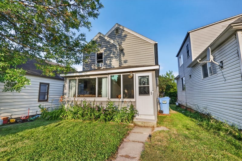 312 4th Ave, Bovey, MN 55709