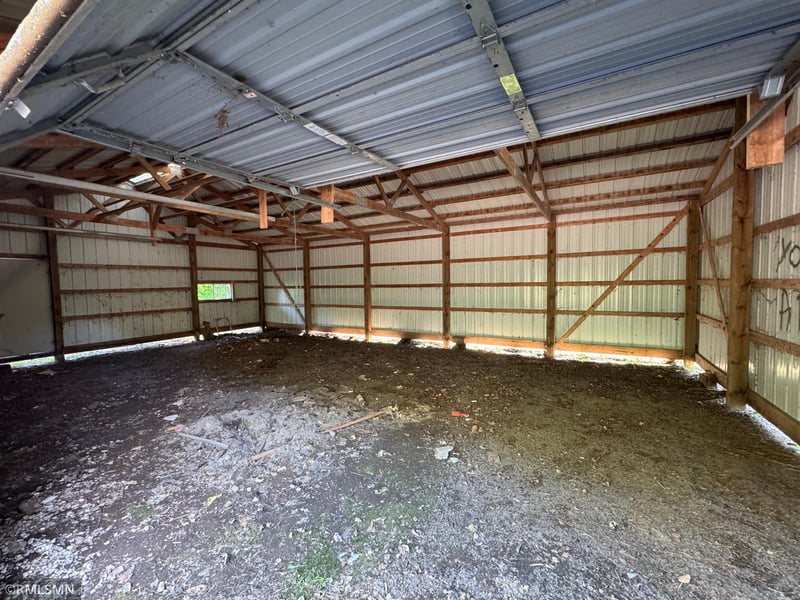 2586 210th Ave, Mora, MN 55051