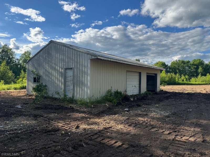 2586 210th Ave, Mora, MN 55051