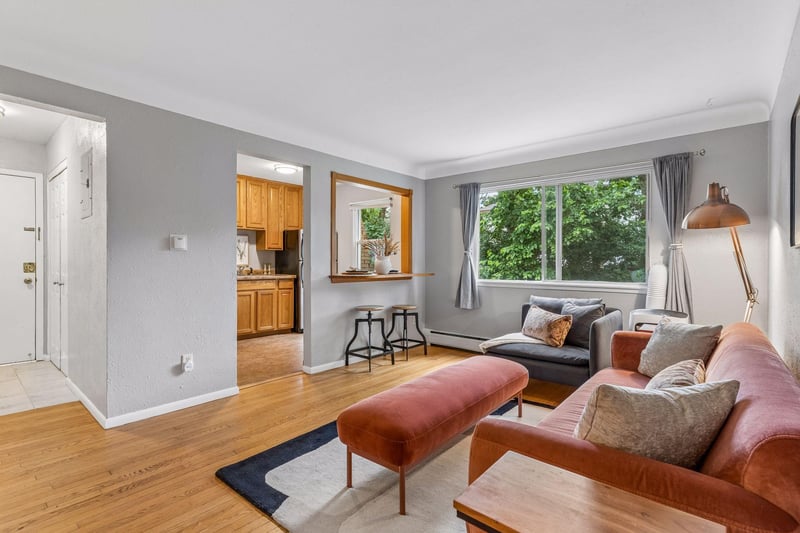 656 Ashland Ave #7, Saint Paul, MN 55104
