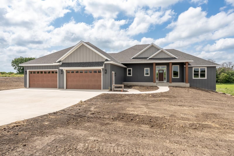 19758 Jennady Ave, Jordan, MN 55352