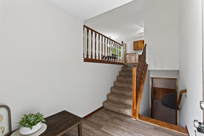 2250 Van Sloun Rd, Chaska, MN 55318