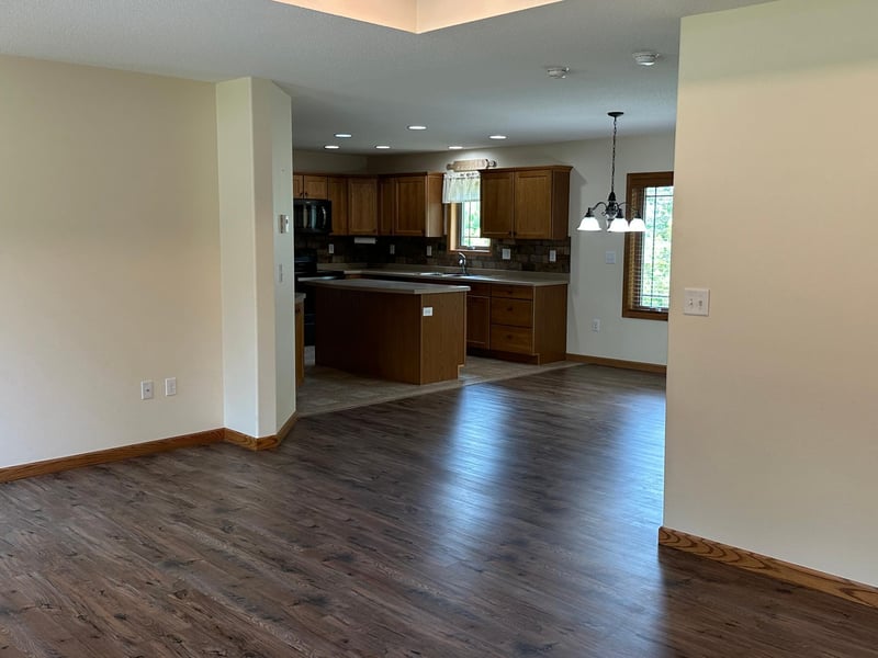 317 Oak Hills Dr, Detroit Lakes, MN 56501