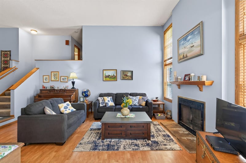 6432 Mere Dr, Eden Prairie, MN 55346