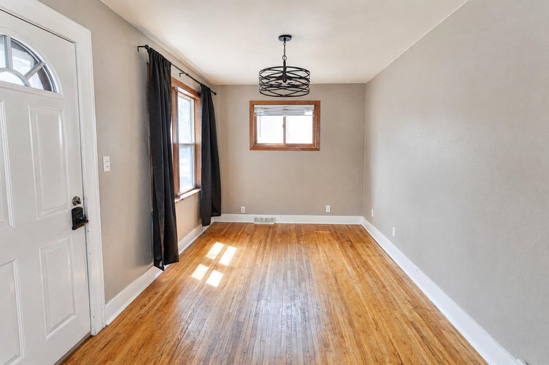 192 Long St, Mankato, MN 56001