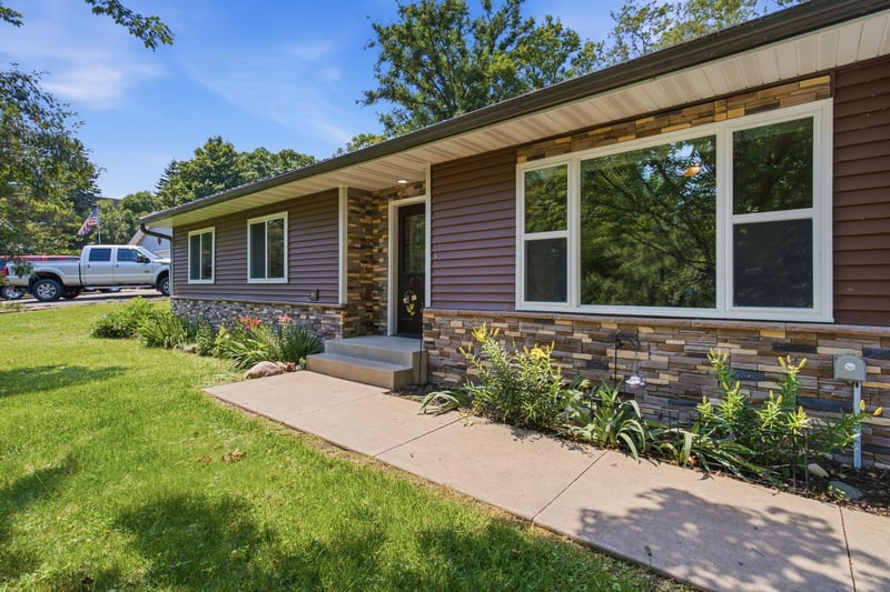 22567 Csah 14, Darwin, MN 55324