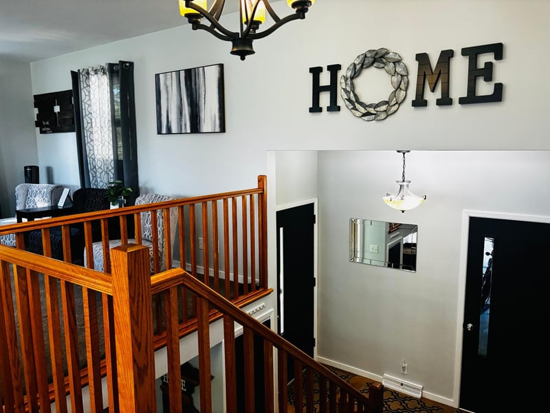 765 Des Moines Dr, Windom, MN 56101