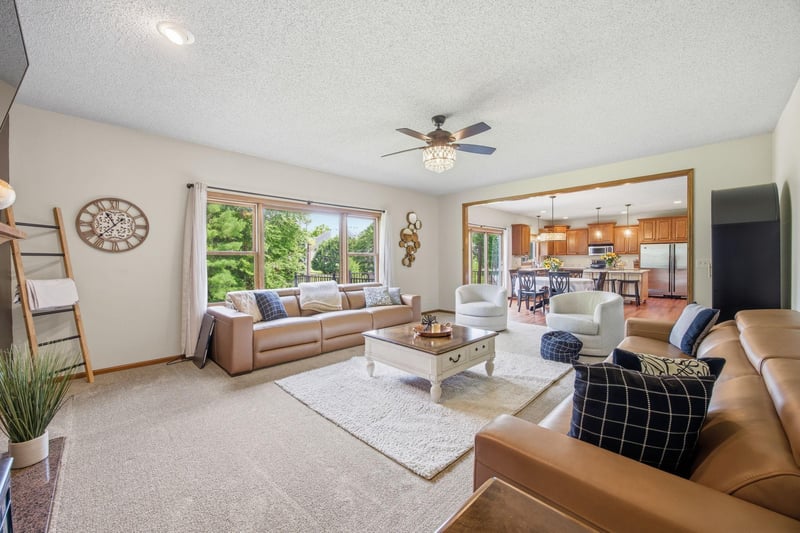 7182 Hidden Valley Pond S, Cottage Grove, MN 55016
