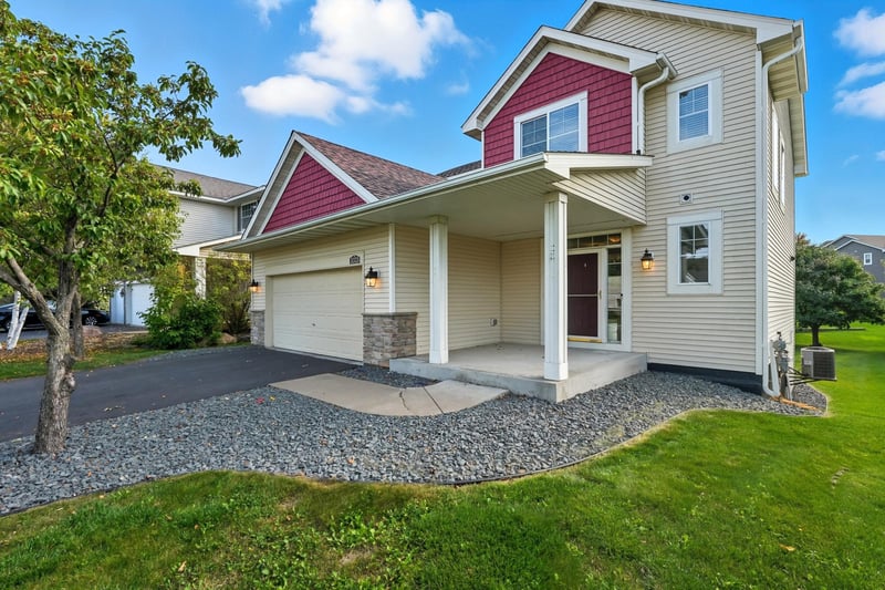 11333 Ivywood Trl, Woodbury, MN 55129