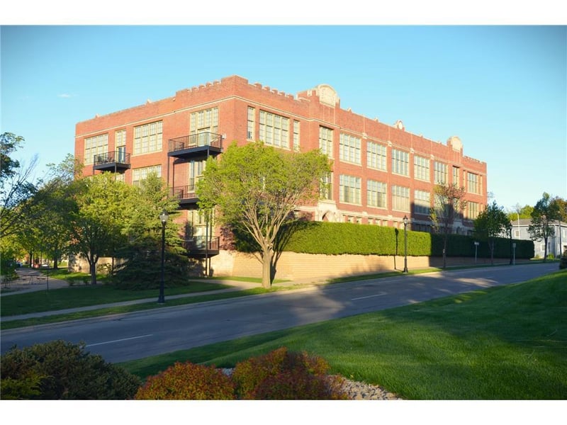 523 East Ave #102, Red Wing, MN 55066
