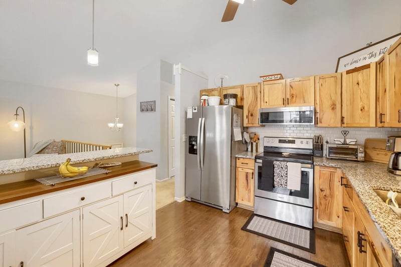 6130 Creek View Trl, Minnetonka, MN 55345