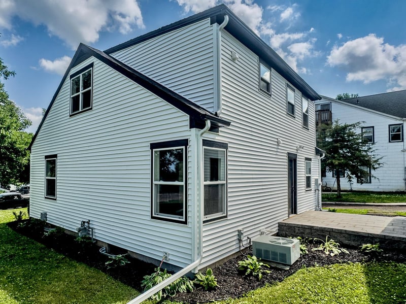 1110 S Washington Ave, Saint Peter, MN 56082