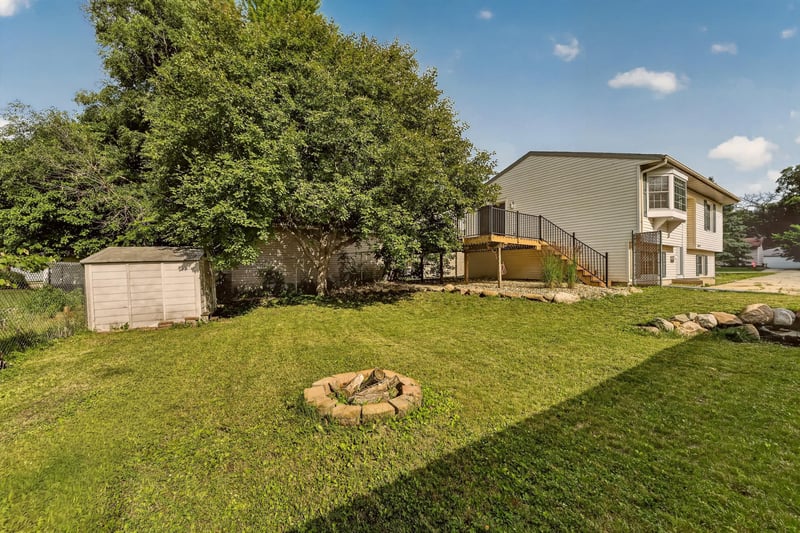 2444 Melody St SE, Rochester, MN 55904