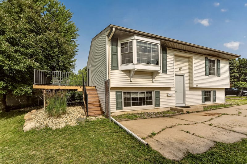2444 Melody St SE, Rochester, MN 55904
