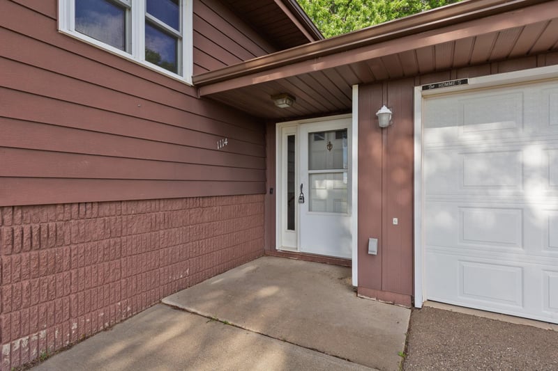 1114 10th St, Gaylord, MN 55334
