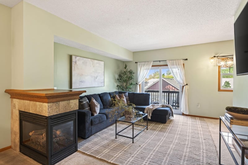 1451 Magnolia Ave E, Saint Paul, MN 55106