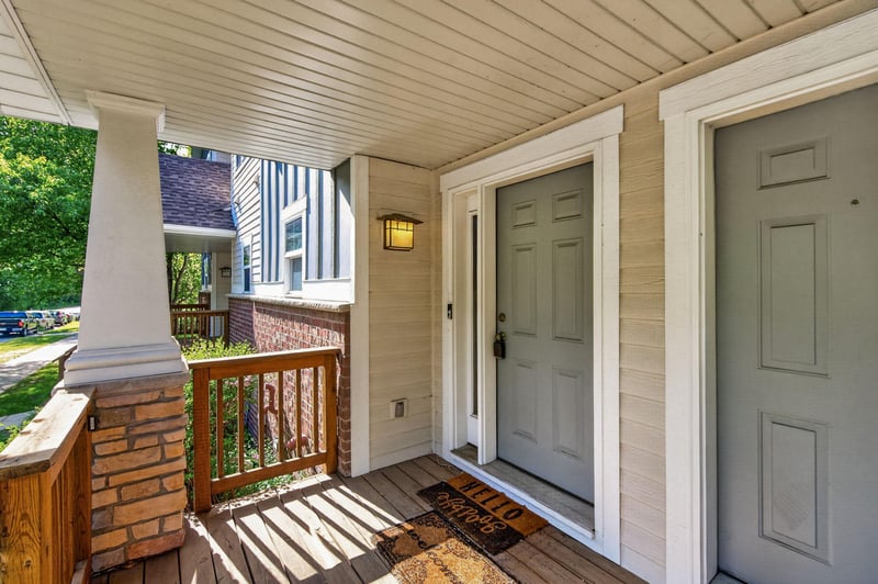 1451 Magnolia Ave E, Saint Paul, MN 55106