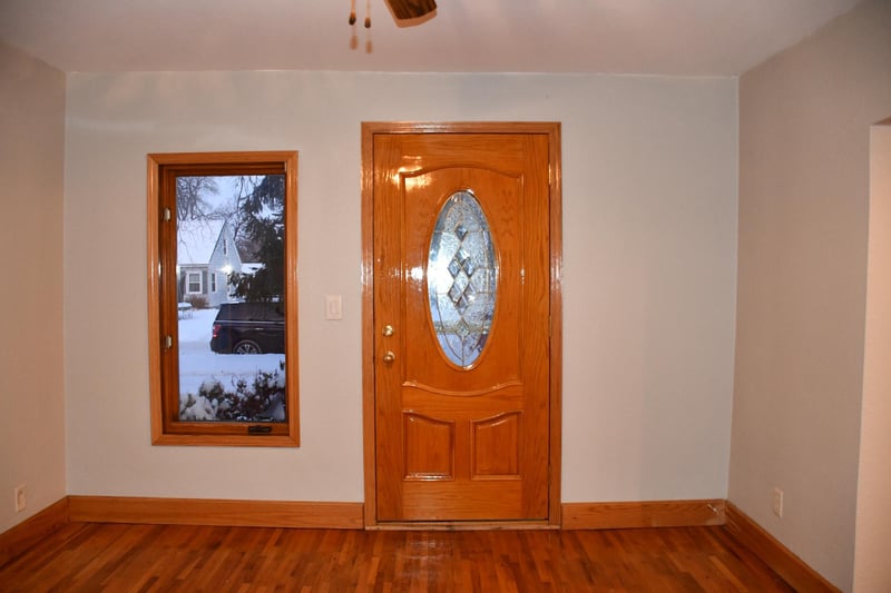 321 Tindolph Ave N, Thief River Falls, MN 56701