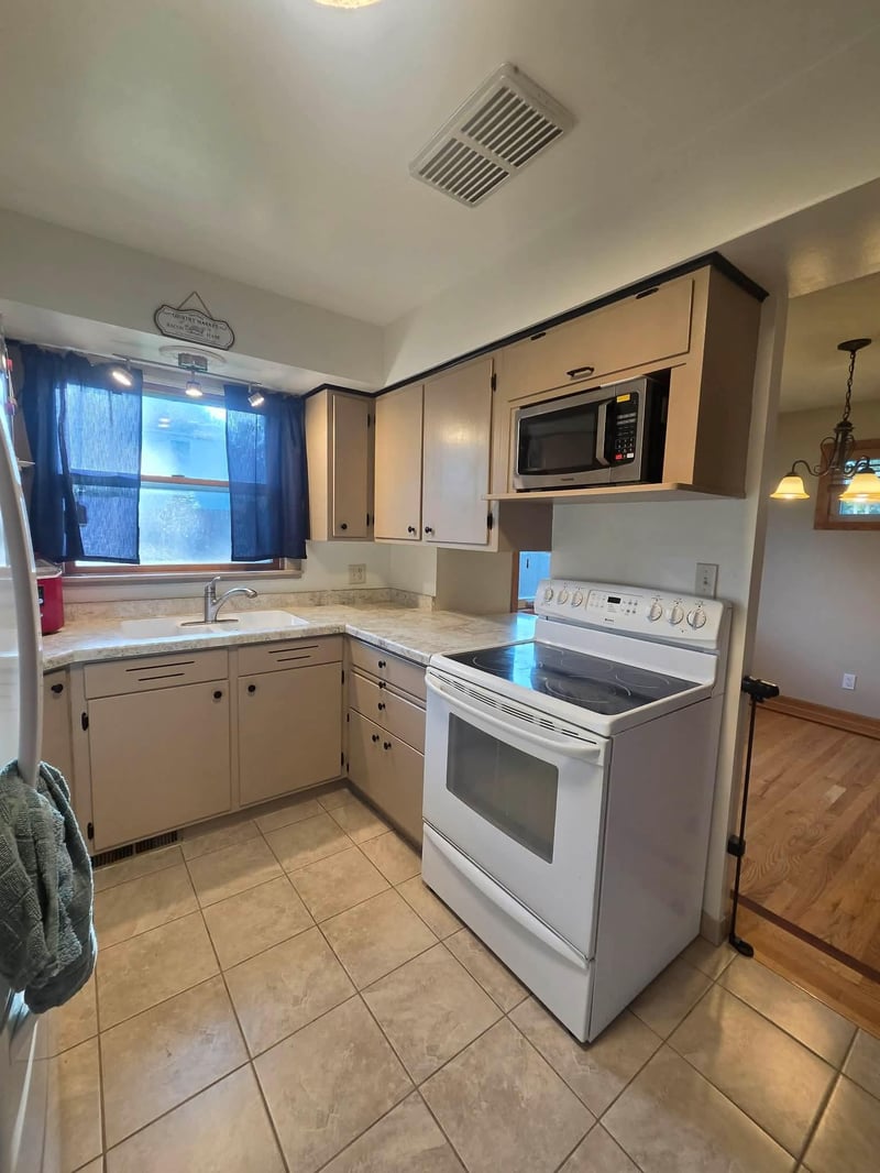 227 Harwood Ave NE, Chatfield, MN 55923