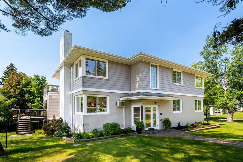 225 N 26th Ave E, Duluth, MN 55812
