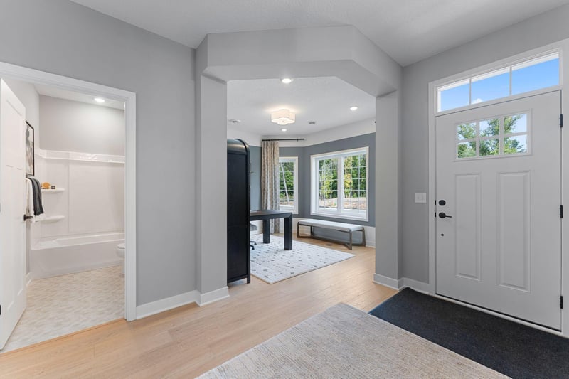 537 Tulare Ter, Newport, MN 55055