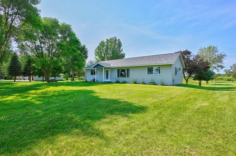 14790 Garden Loop, Osakis, MN 56360