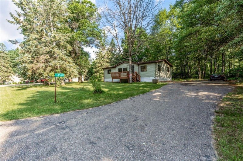 14578 Ridgeway Rd, Crosslake, MN 56442