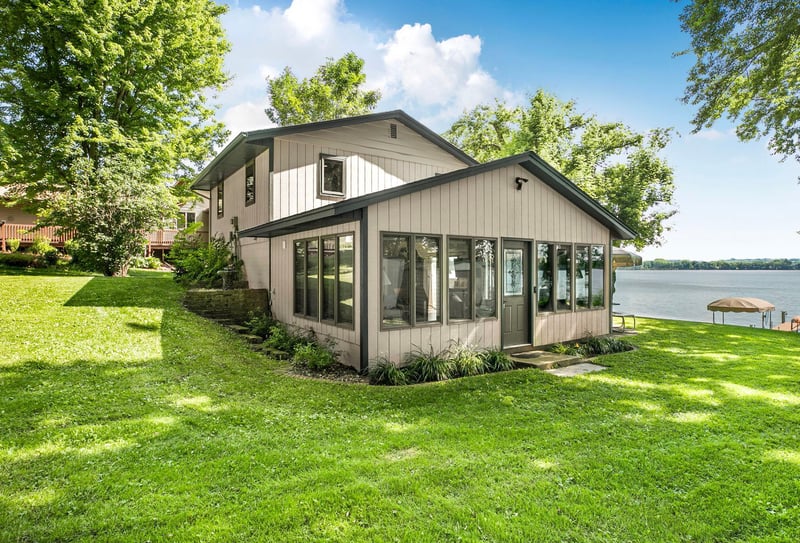 18146 Raymond Ave, Richmond, MN 56368