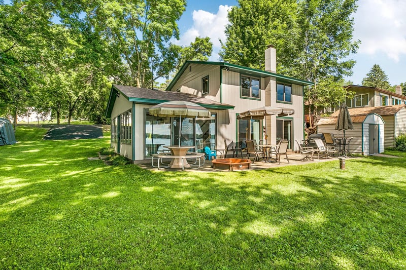 18146 Raymond Ave, Richmond, MN 56368