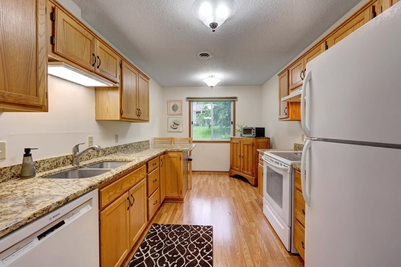 6260 Magda Dr #A, Maple Grove, MN 55369