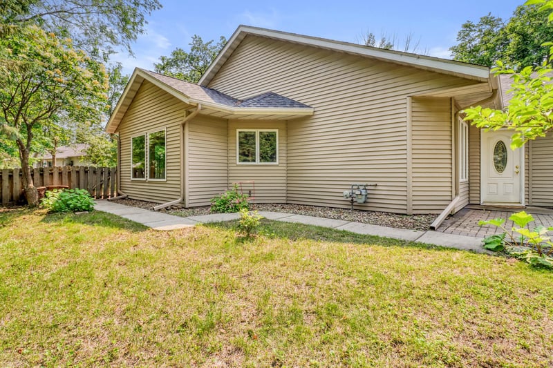 1637 Long Bridge Rd, Detroit Lakes, MN 56501
